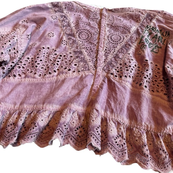 Magnolia Pearl Eyelet Rosemary Blouse Shirt Top Lace Bohemian Flowy One Size - Picture 6 of 14